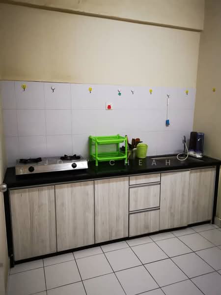 Kondominium untuk Disewa di Elit Heights @ Bayan City - Joey Cheah - Kitchen - PropertyGuru.com.my