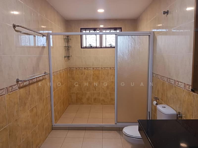 Rumah Teres 2.5 Tingkat untuk Dijual di Subang Jaya (Selangor) - Kho Chng Guan - Bathroom - PropertyGuru.com.my