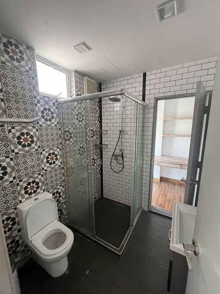Service Residence for Rent at Summerton - Winson Chong - Bathroom - PropertyGuru.com.my