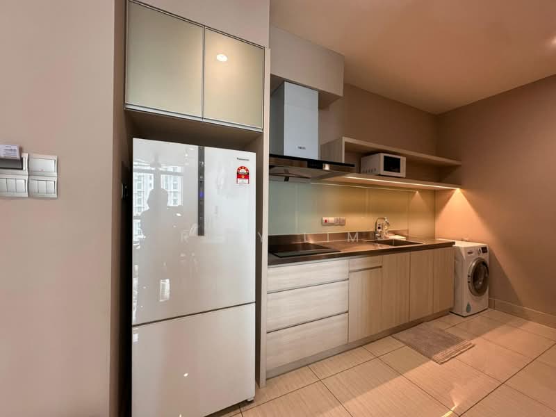 Service Residence for Sale at Serviced Residence @ Shaftsbury Putrajaya - Ruby Lim - Kitchen - PropertyGuru.com.my
