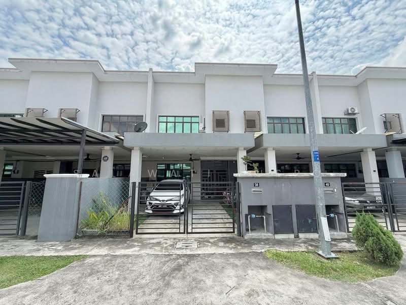 Rumah Teres 2 Tingkat untuk Disewa di Kampung Jalan Kebun (Shah Alam) - Salawati Busro - Exterior - PropertyGuru.com.my