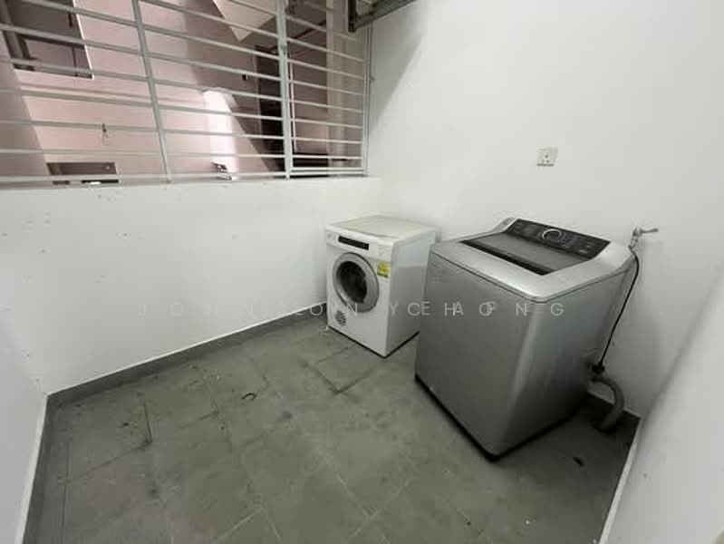 Apartment for Sale at Austin Suites (Permata Austin) - Johnson Chong - Interior - PropertyGuru.com.my