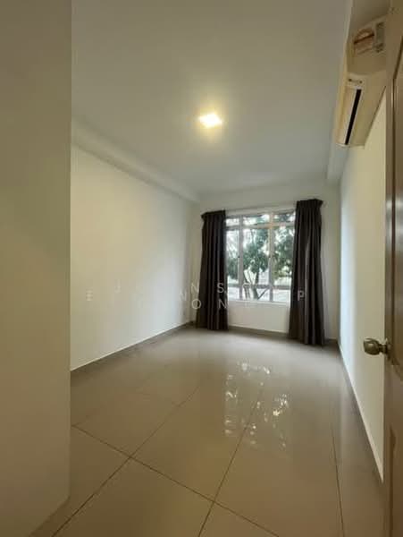 Apartment for Sale at Austin Suites (Permata Austin) - Johnson Chong - Interior - PropertyGuru.com.my