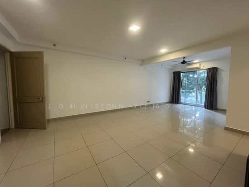 Apartment for Sale at Austin Suites (Permata Austin) - Johnson Chong - Living Room - PropertyGuru.com.my