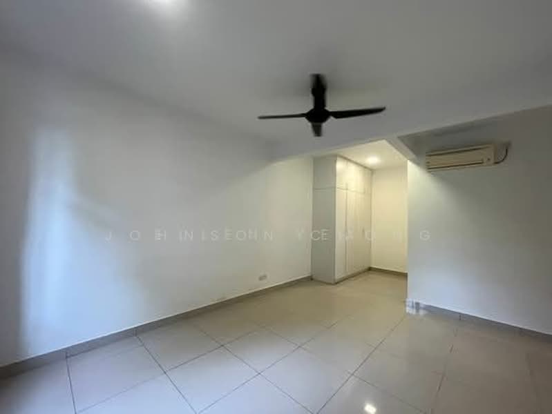 Apartment for Sale at Austin Suites (Permata Austin) - Johnson Chong - Interior - PropertyGuru.com.my