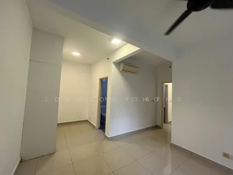 Apartment for Sale at Austin Suites (Permata Austin) - Johnson Chong - Interior - PropertyGuru.com.my