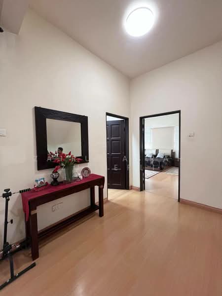 Rumah Berkembar untuk Dijual di Bandar Baru Bangi (Selangor) - Zairul Asrah Zulkefli - Corridor - PropertyGuru.com.my