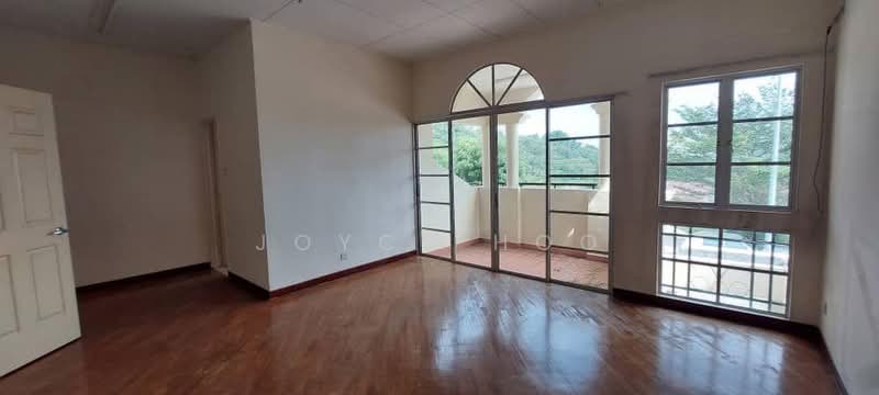 2-storey Terraced House for Rent in Bandar Puteri Puchong (Puchong) - Joyce Hoo - Balcony - PropertyGuru.com.my