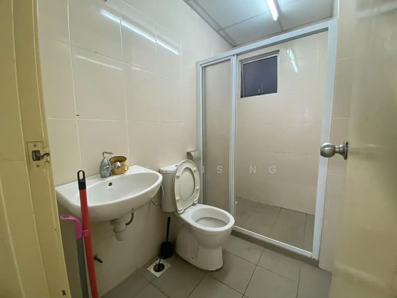 Service Residence for Rent at OUG Parklane - Francis Ng - Bathroom - PropertyGuru.com.my