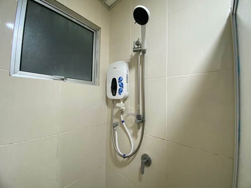 Kediaman Servis untuk Disewa di OUG Parklane - Francis Ng - Bathroom - PropertyGuru.com.my