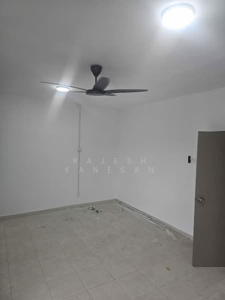 Rumah Teres untuk Disewa di Taman Kundang Jaya (Rawang) - Rajesh Kanesan - PropertyGuru.com.my