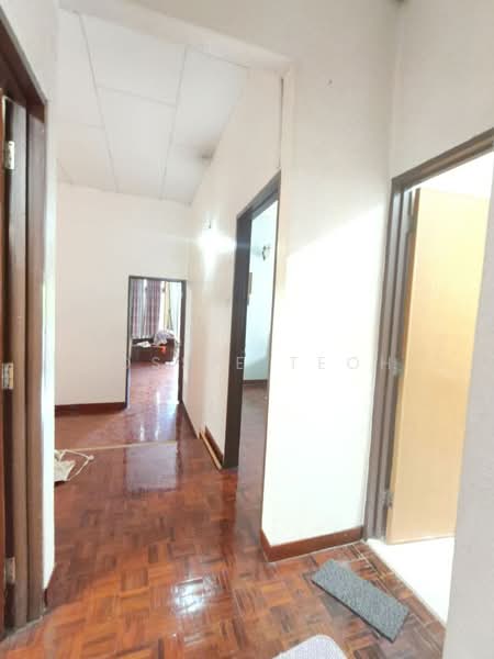 Rumah Banglo untuk Dijual di Taman Scotland (George Town) - Jossie Teoh - Corridor - PropertyGuru.com.my