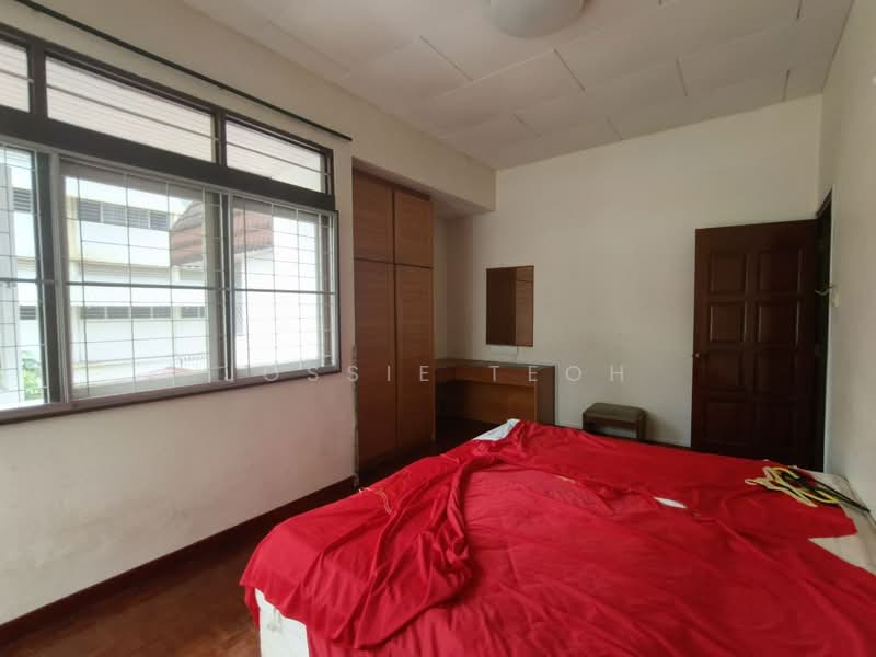 Rumah Banglo untuk Dijual di Taman Scotland (George Town) - Jossie Teoh - Bedroom - PropertyGuru.com.my