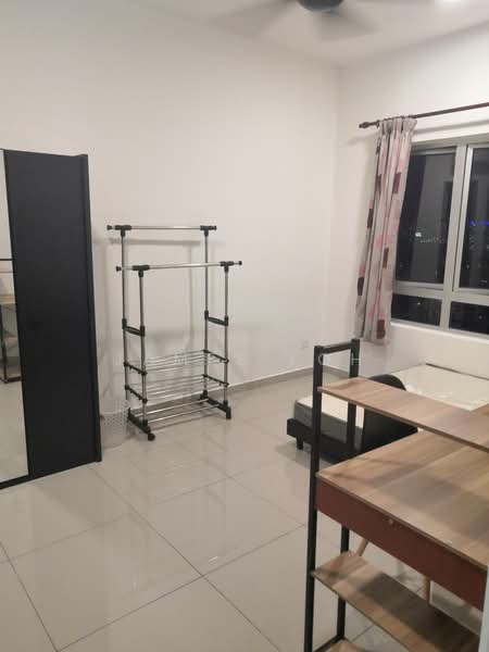 Condominium for Sale at The Edge Residence - James Loh - Bedroom - PropertyGuru.com.my
