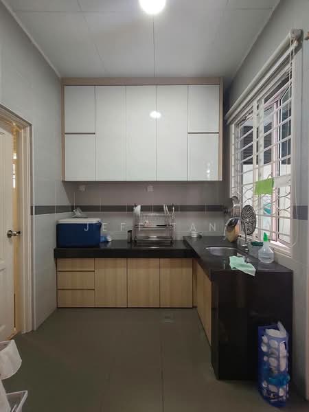 2-storey Terraced House for Sale in Ipoh (Perak) - Jeff Tan - Kitchen - PropertyGuru.com.my