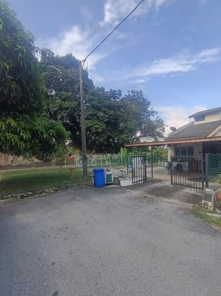 1-storey Terraced House for Sale in Seksyen 18 (Shah Alam) - Simon Tan - Exterior - PropertyGuru.com.my