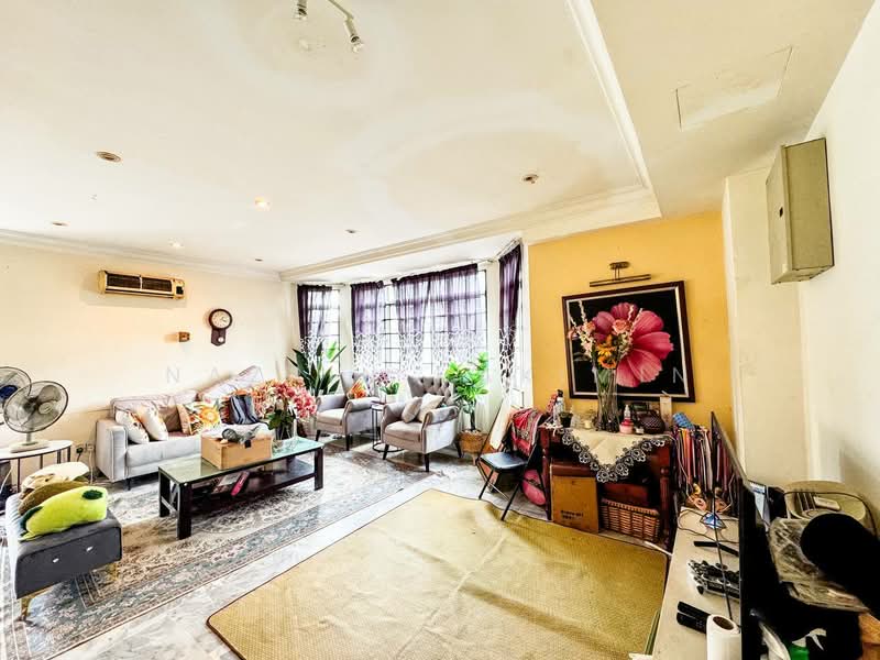 2.5-storey Terraced House for Sale in Setiawangsa (Kuala Lumpur) - Nazrin Hakimin - Living Room - PropertyGuru.com.my