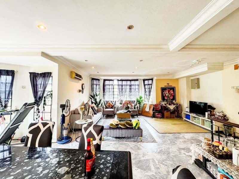 2.5-storey Terraced House for Sale in Setiawangsa (Kuala Lumpur) - Nazrin Hakimin - Living Room - PropertyGuru.com.my
