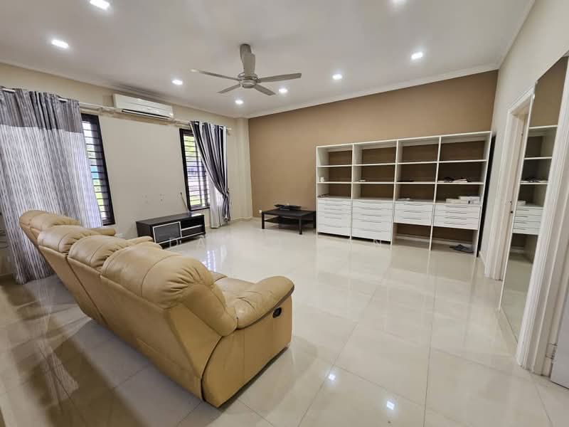 Bungalow for Rent in Cheras (Kuala Lumpur) - David Tan - Living Room - PropertyGuru.com.my