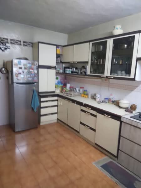 2-storey Terraced House for Sale in Klang (Selangor) - T.H Lee - Kitchen - PropertyGuru.com.my