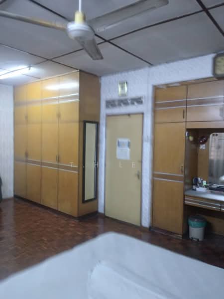 2-storey Terraced House for Sale in Klang (Selangor) - T.H Lee - Bedroom - PropertyGuru.com.my