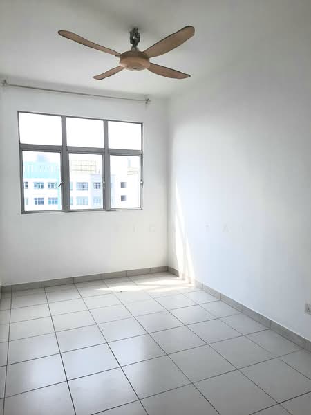 Apartment for Rent at Pangsapuri Seri Utama - Jessica Tai - PropertyGuru.com.my