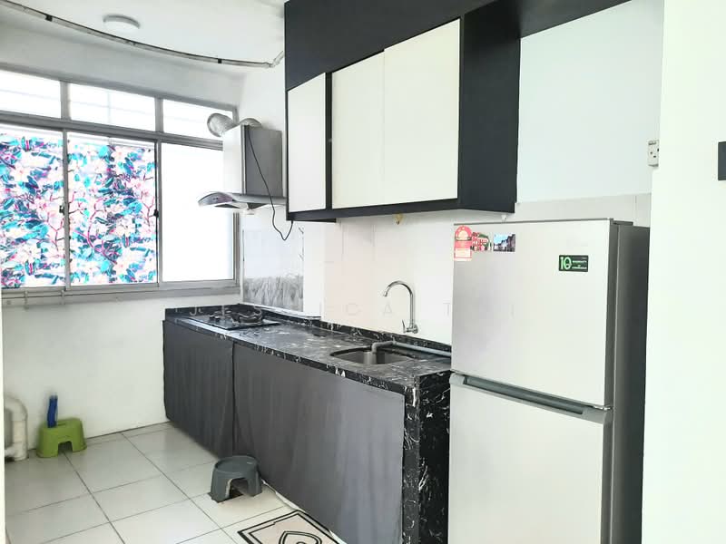 Apartment for Rent at Pangsapuri Seri Utama - Jessica Tai - PropertyGuru.com.my