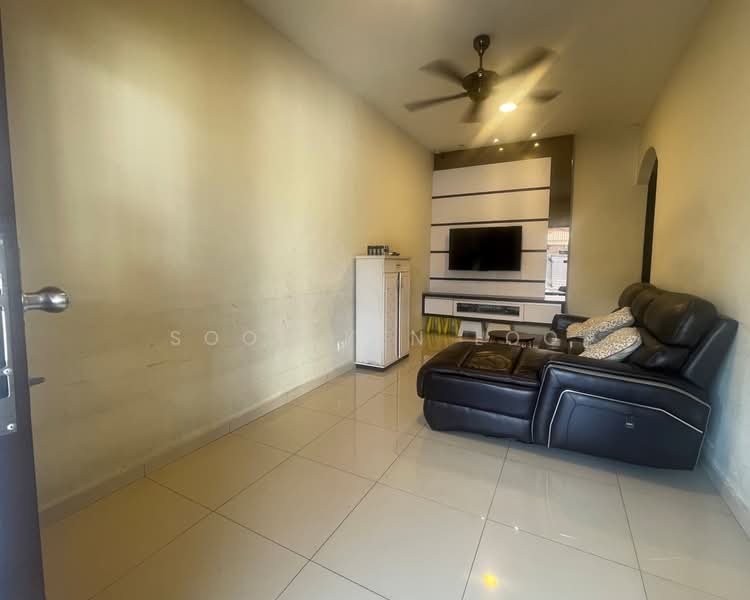 1-storey Terraced House for Rent in Bukit Ubi (Kuantan) - Soon Yen Loo - Living Room - PropertyGuru.com.my