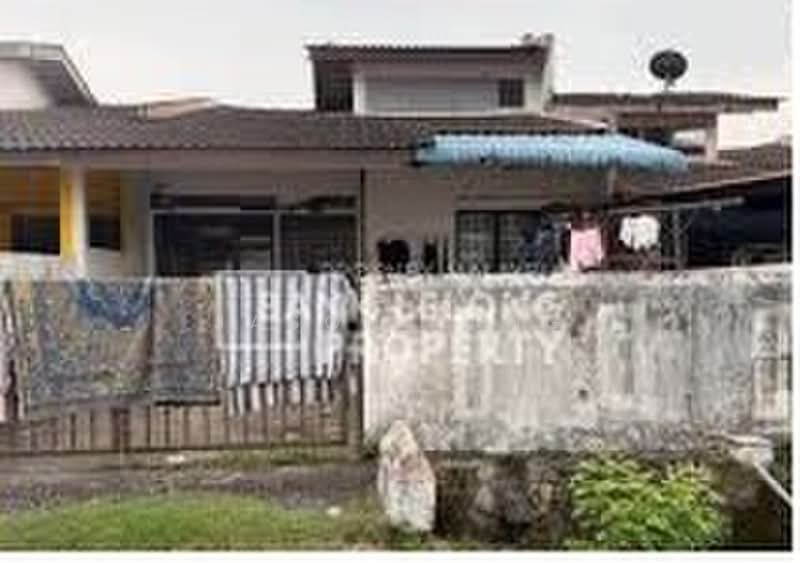 1-storey Terraced House for Sale in Kluang (Johor) - Jason Tang - Exterior - PropertyGuru.com.my