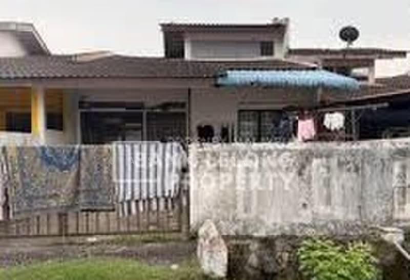 1-storey Terraced House for Sale in Kluang (Johor) - Jason Tang - Exterior - PropertyGuru.com.my