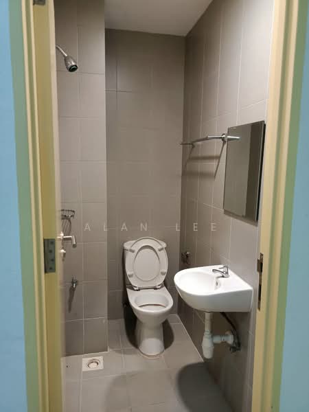 Kondominium untuk Dijual di The Park Residences 1 - Alan Lee - Bathroom - PropertyGuru.com.my