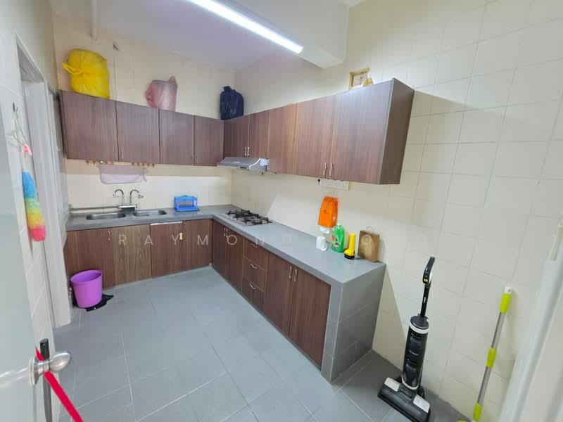 Condominium for Rent at Tiara Duta - Raymond Wong - Kitchen - PropertyGuru.com.my