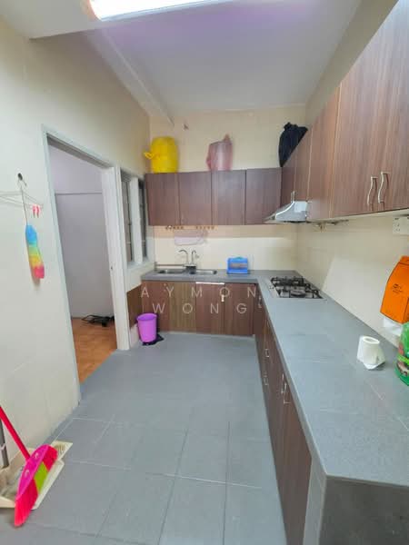 Condominium for Rent at Tiara Duta - Raymond Wong - Kitchen - PropertyGuru.com.my