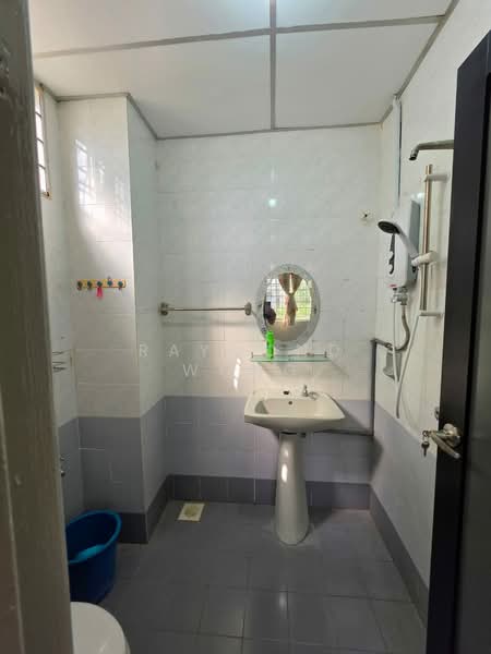 Condominium for Rent at Tiara Duta - Raymond Wong - Bathroom - PropertyGuru.com.my