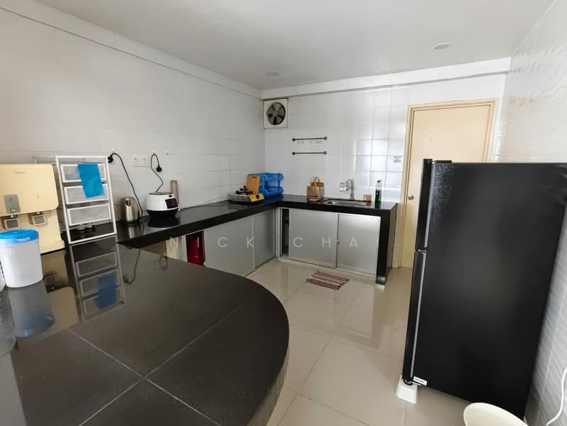 Kondominium untuk Disewa di Vista Komanwel A - Nick Chai - Kitchen - PropertyGuru.com.my