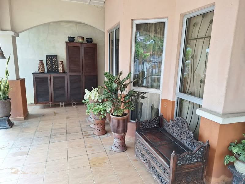 Rumah Berkembar untuk Dijual di Taman Waterfall (Rawang) - Thong Wan See - Exterior - PropertyGuru.com.my