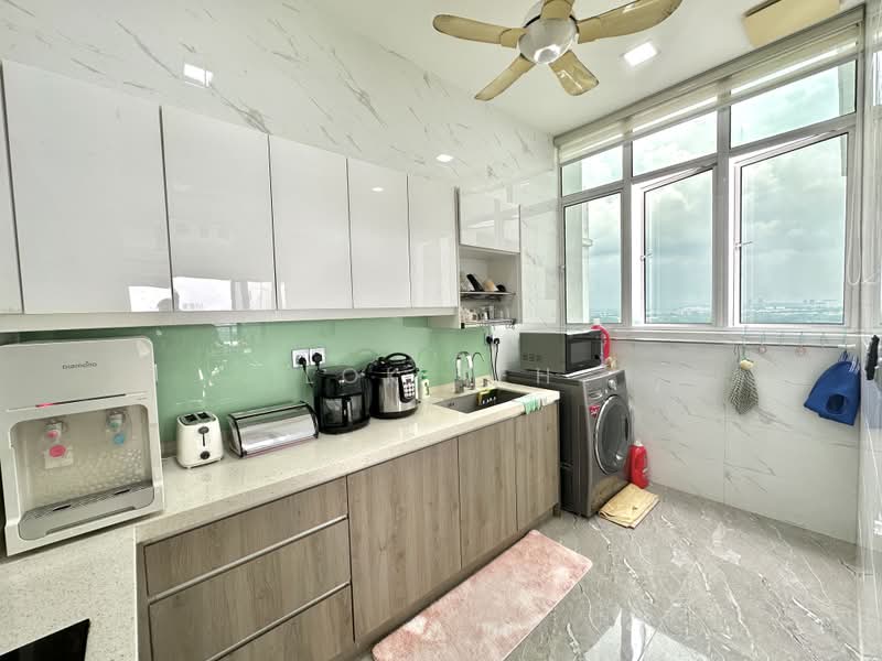 Kondominium untuk Dijual di Skyvilla @ D'Island - Lok Teh - Kitchen - PropertyGuru.com.my