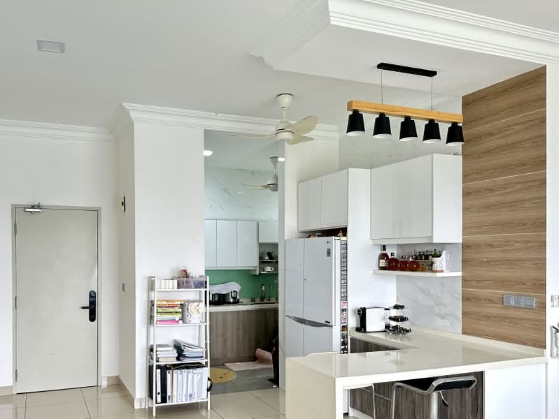 Kondominium untuk Dijual di Skyvilla @ D'Island - Lok Teh - Kitchen - PropertyGuru.com.my