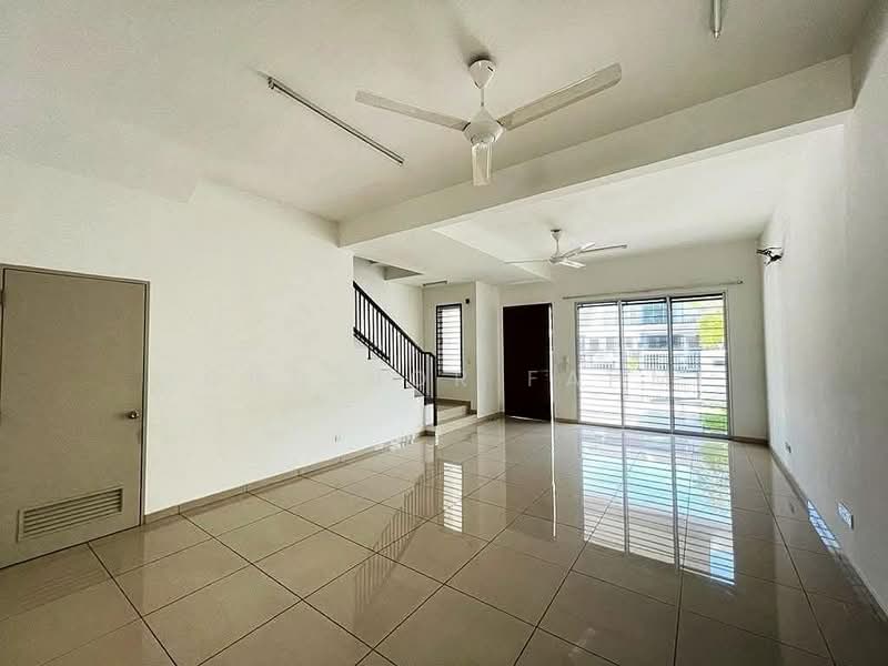 2-storey Terraced House for Sale in Bandar Rimbayu (Telok Panglima Garang) - Mohd Nor Fahmi - PropertyGuru.com.my