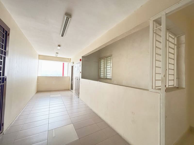 Service Residence for Sale at Platinum Lake PV 21 - Cik Maya Abdul - PropertyGuru.com.my