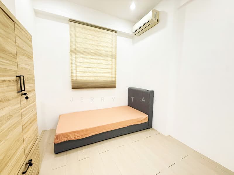 Kondominium untuk Disewa di The Oasis - Jerry Tan - Bedroom - PropertyGuru.com.my