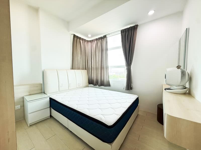 Kondominium untuk Disewa di The Oasis - Jerry Tan - Bedroom - PropertyGuru.com.my