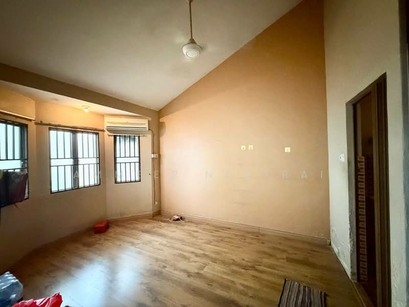 Rumah Teres 1 Tingkat untuk Dijual di Jalan Klang Lama (Old Klang Road) (Kuala Lumpur) - Ammeer Nadzrai - Interior - PropertyGuru.com.my