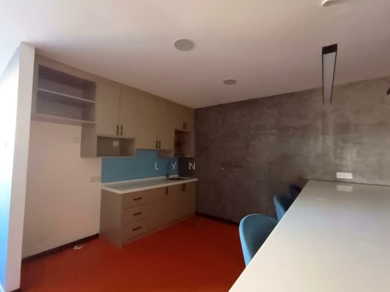 Office for Rent in Damansara Heights (Kuala Lumpur) - Lyn . - Pantry - PropertyGuru.com.my