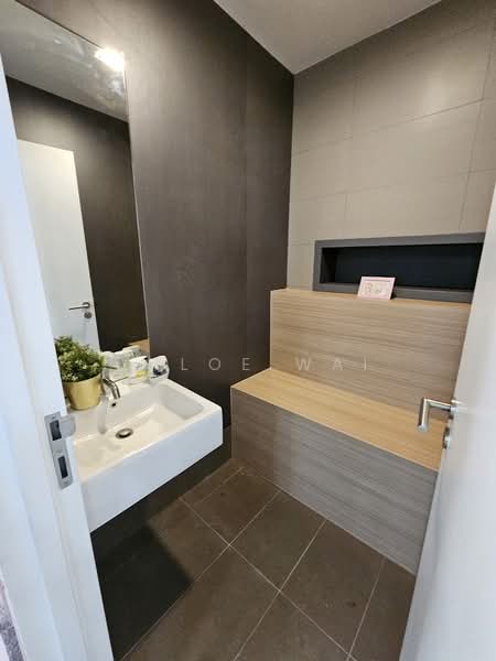 Pejabat untuk Dijual di Mid Valley City (Kuala Lumpur) - Chloe Wai - Bathroom - PropertyGuru.com.my