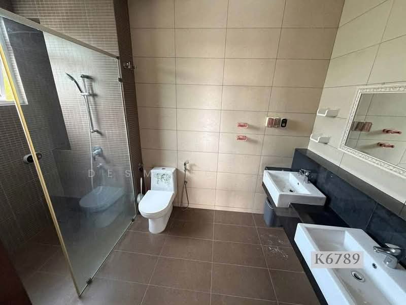 Rumah Berkembar untuk Dijual di Ambang Botanic (Klang) - Desmond Chan - Bathroom - PropertyGuru.com.my