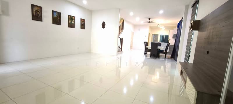 2-storey Terraced House for Sale in Desa Parkview (Ipoh) - Jeff Tan - Living Room - PropertyGuru.com.my