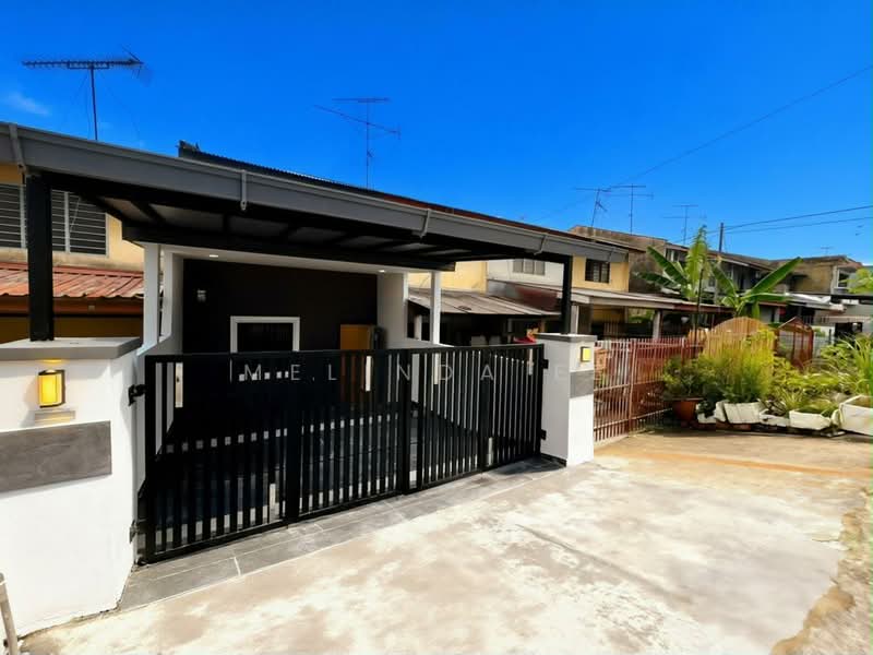 Rumah Teres 2 Tingkat untuk Dijual di Taman Saleng (Kulai) - Melinda Ee - Exterior - PropertyGuru.com.my