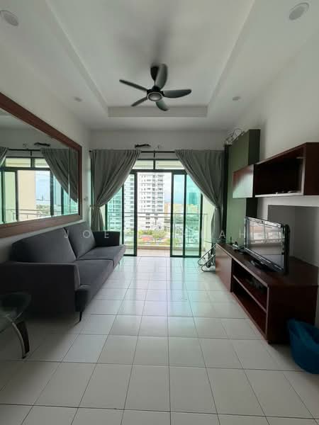 Kondominium untuk Disewa di Tanjung Park Condominium - Joey Cheah - Living Room - PropertyGuru.com.my