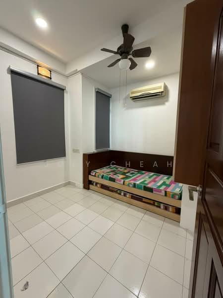 Kondominium untuk Disewa di Tanjung Park Condominium - Joey Cheah - Bedroom - PropertyGuru.com.my